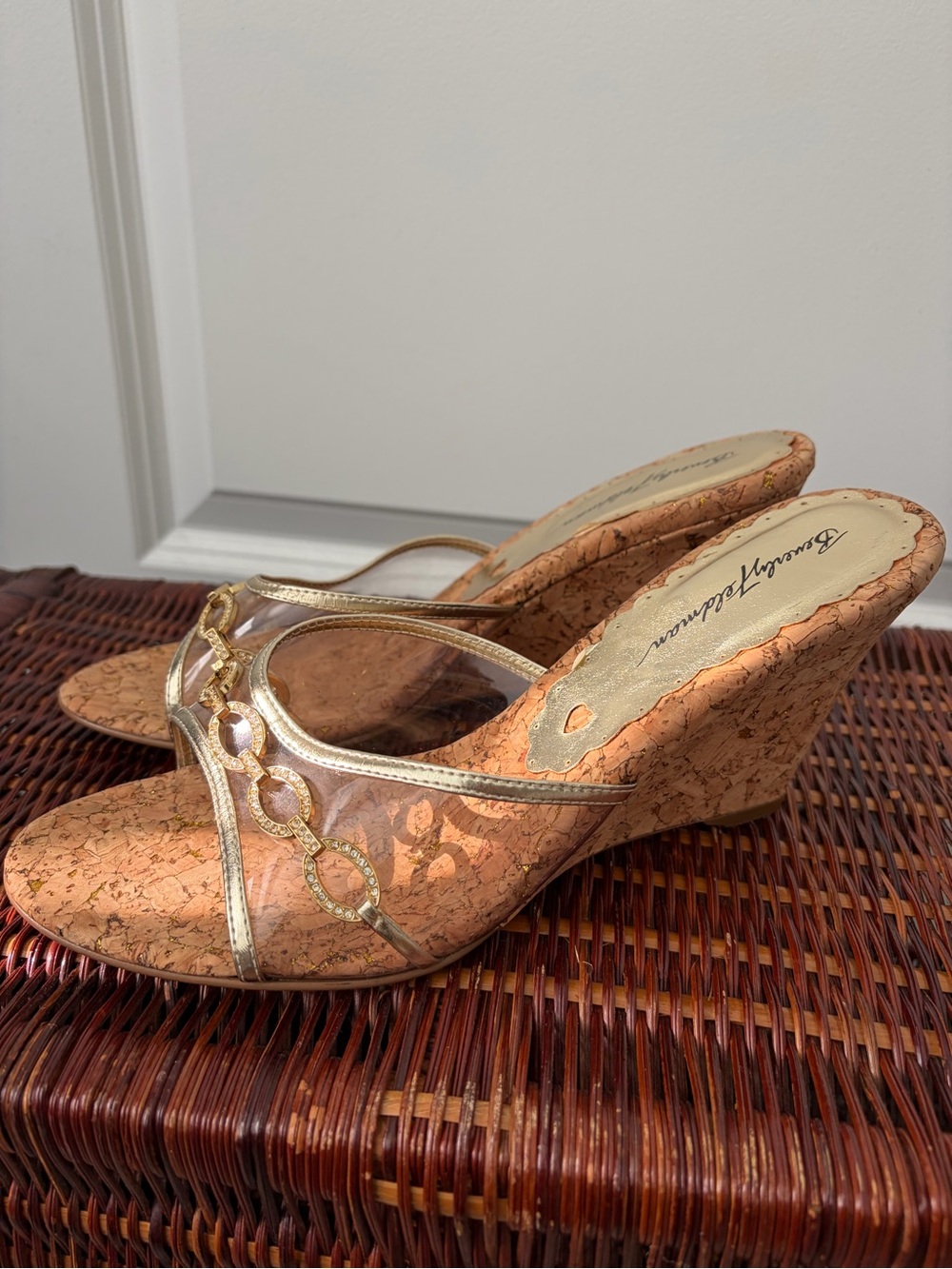 Beverly Feldman y2k cork lucite wedge heels rhinestone glam sandals size 8